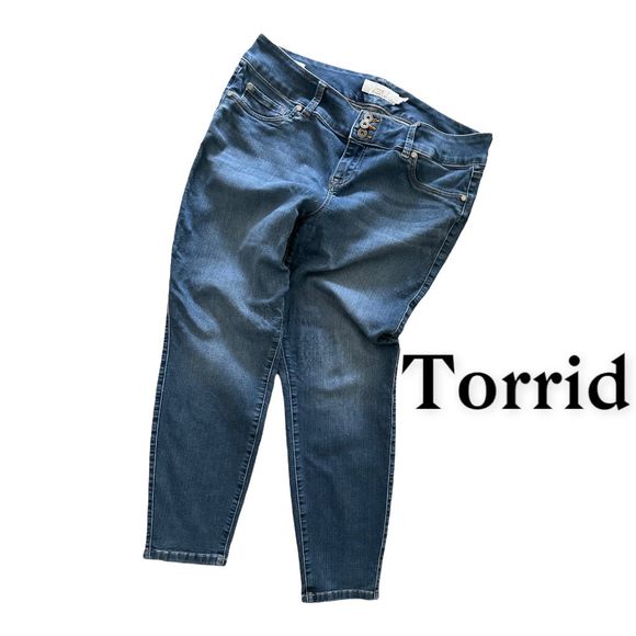 torrid Denim - Torrid Denim Jegging Jeans Size 18 Short